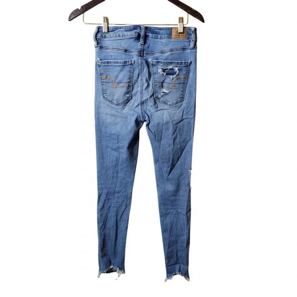 American Eagle Women's Distressed Skinny Fit Jeans - Perfected Light Blue Wash - Picture 5 of 7